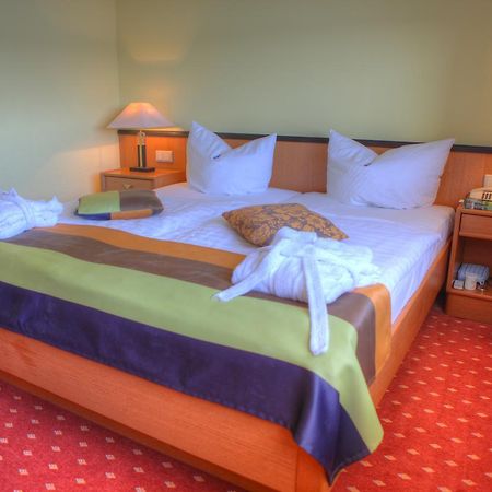 Hotel "Seelust" Garni Röbel Eksteriør bilde