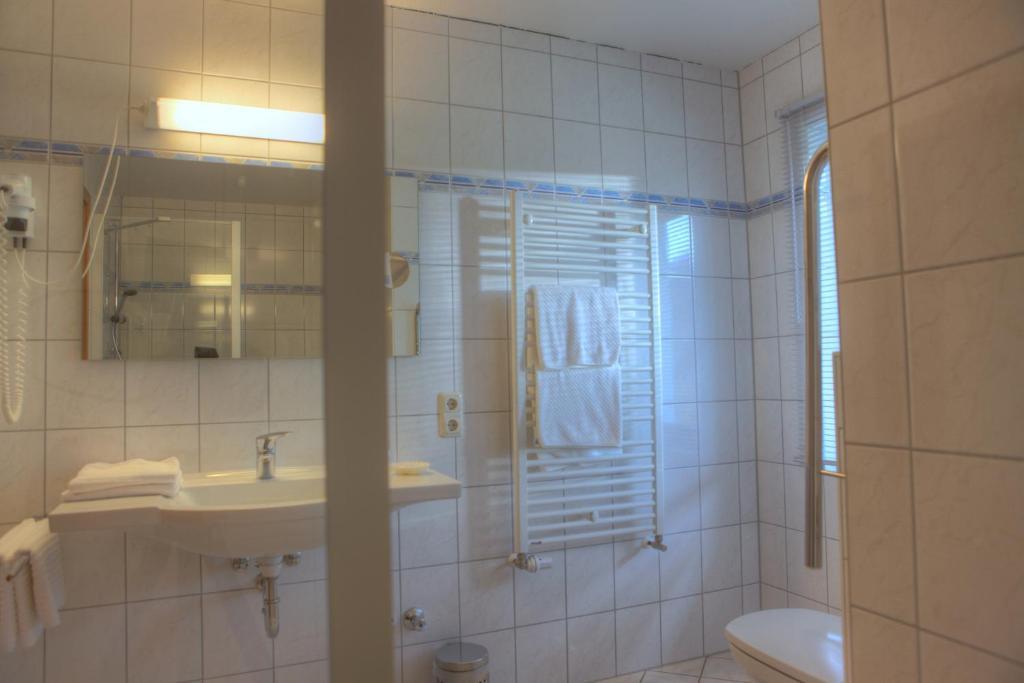 Hotel "Seelust" Garni Röbel Rom bilde